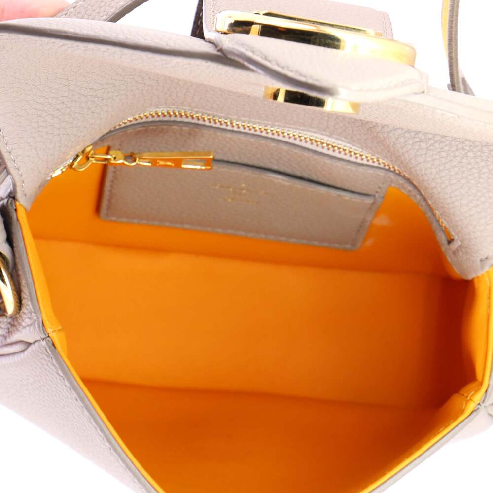 Louis Vuitton Lv Pont 9 Soft Bag #251632L24B - Picture 5 of 7